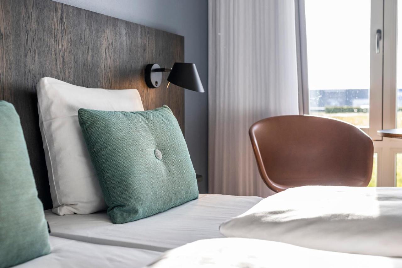Comwell Middelfart Hotel Bagian luar foto